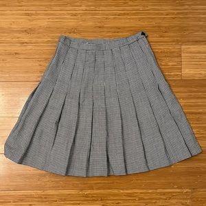 Vintage pleated school girl skirt